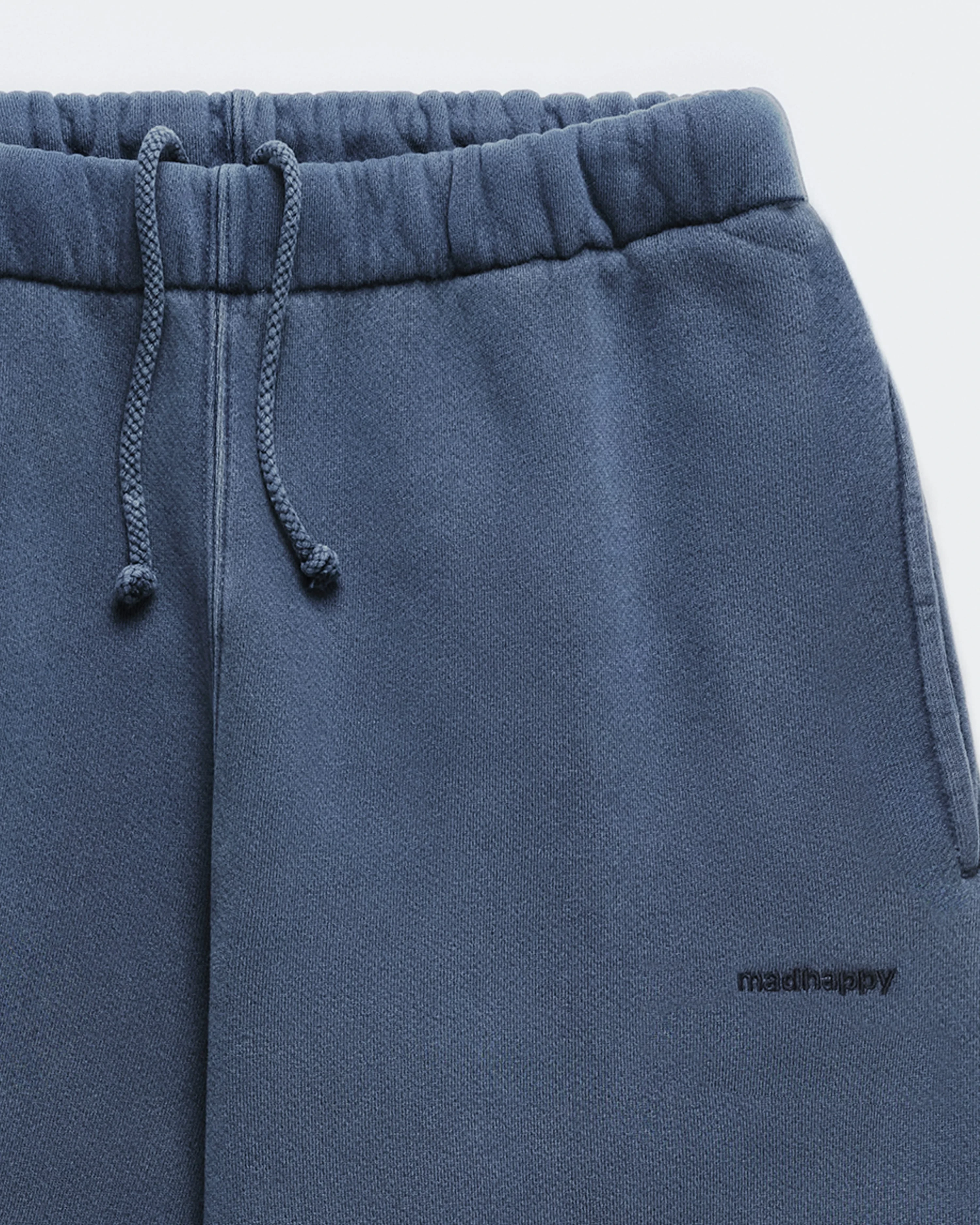 1119-classics-fleece-straight-sweatpant-1.webp