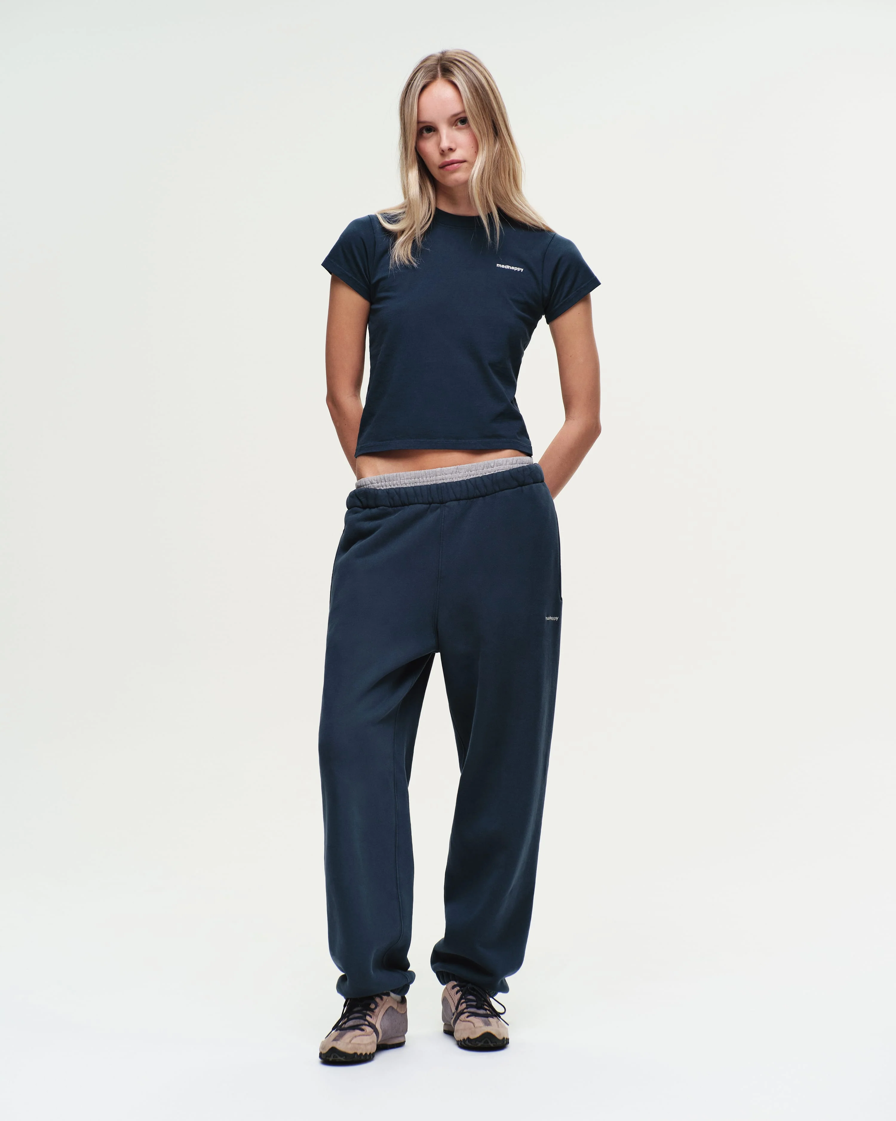 1168-classics-fleece-sweatpant-1.webp
