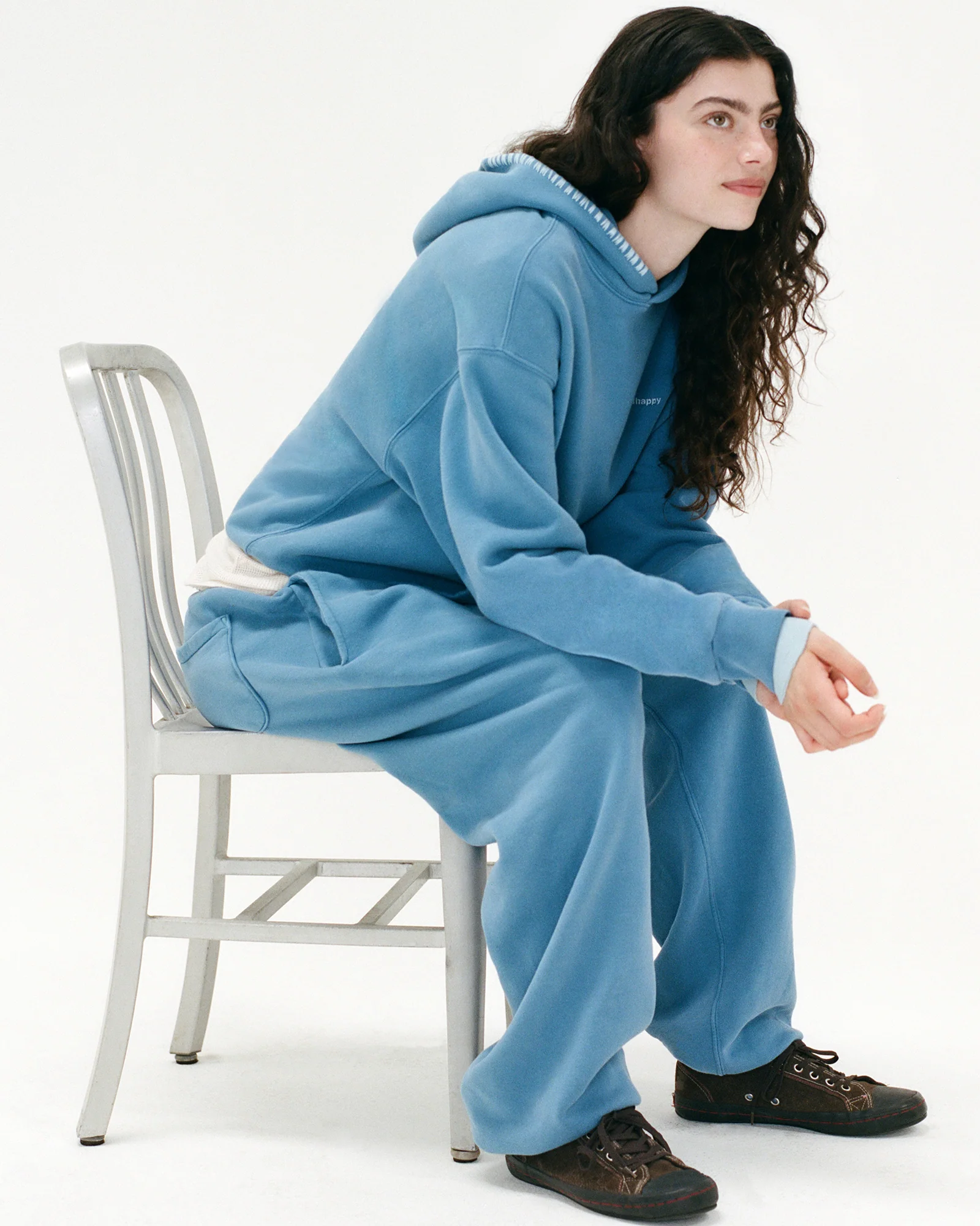 1782-classics-midweight-sweatpant-1.jpg