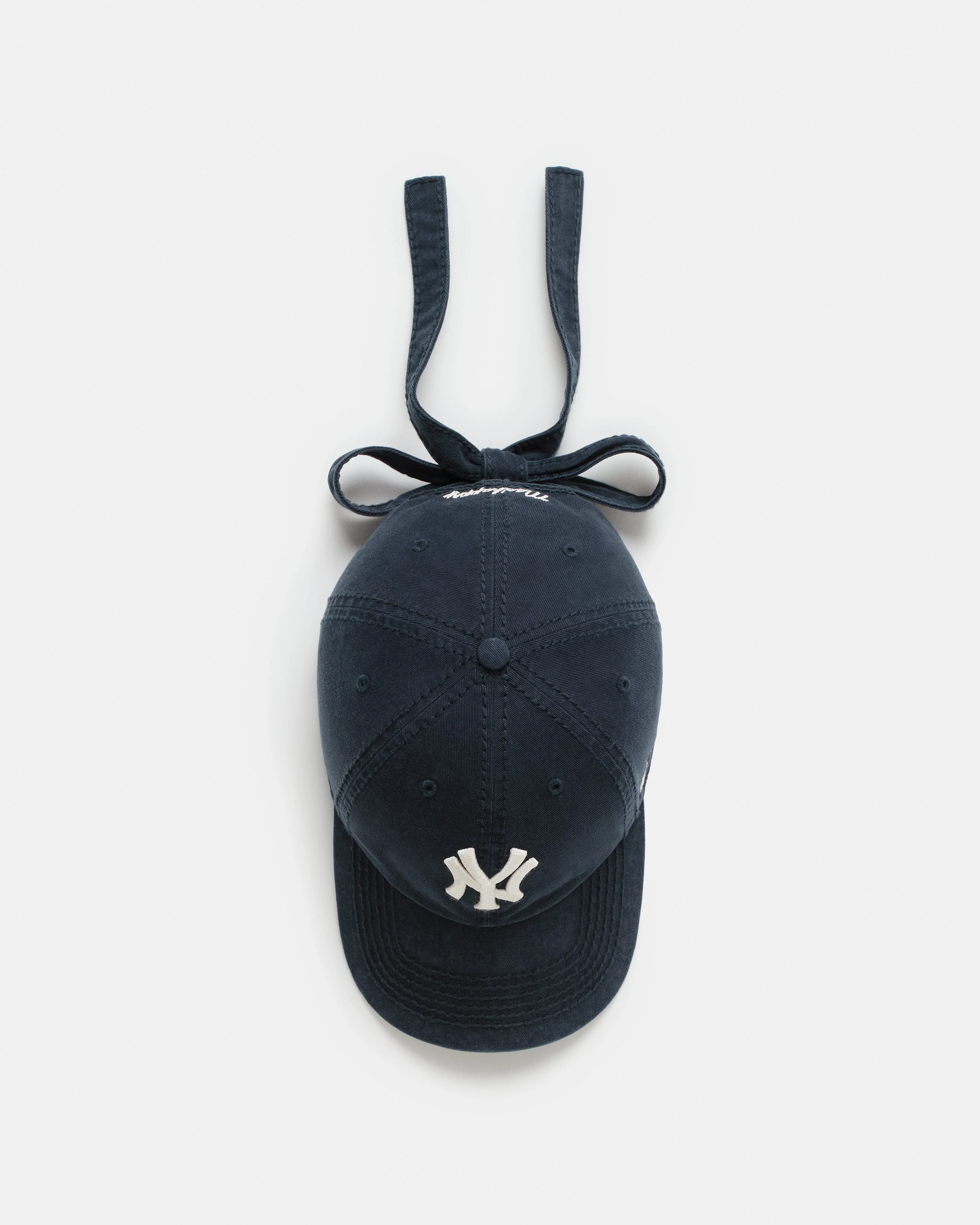 Yankees Washed Bowtie Hat