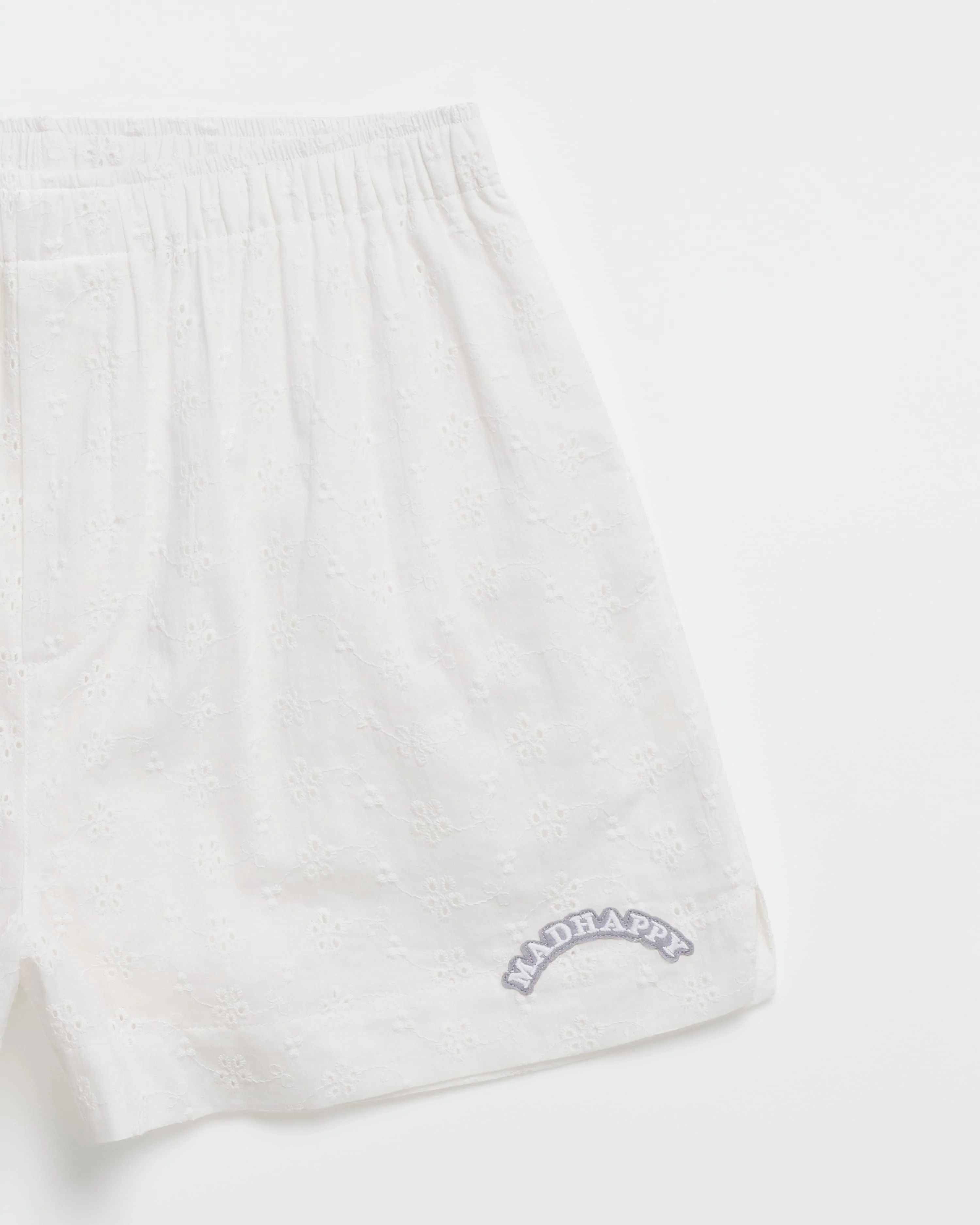 2523-eyelet-boxer-short-1.webp