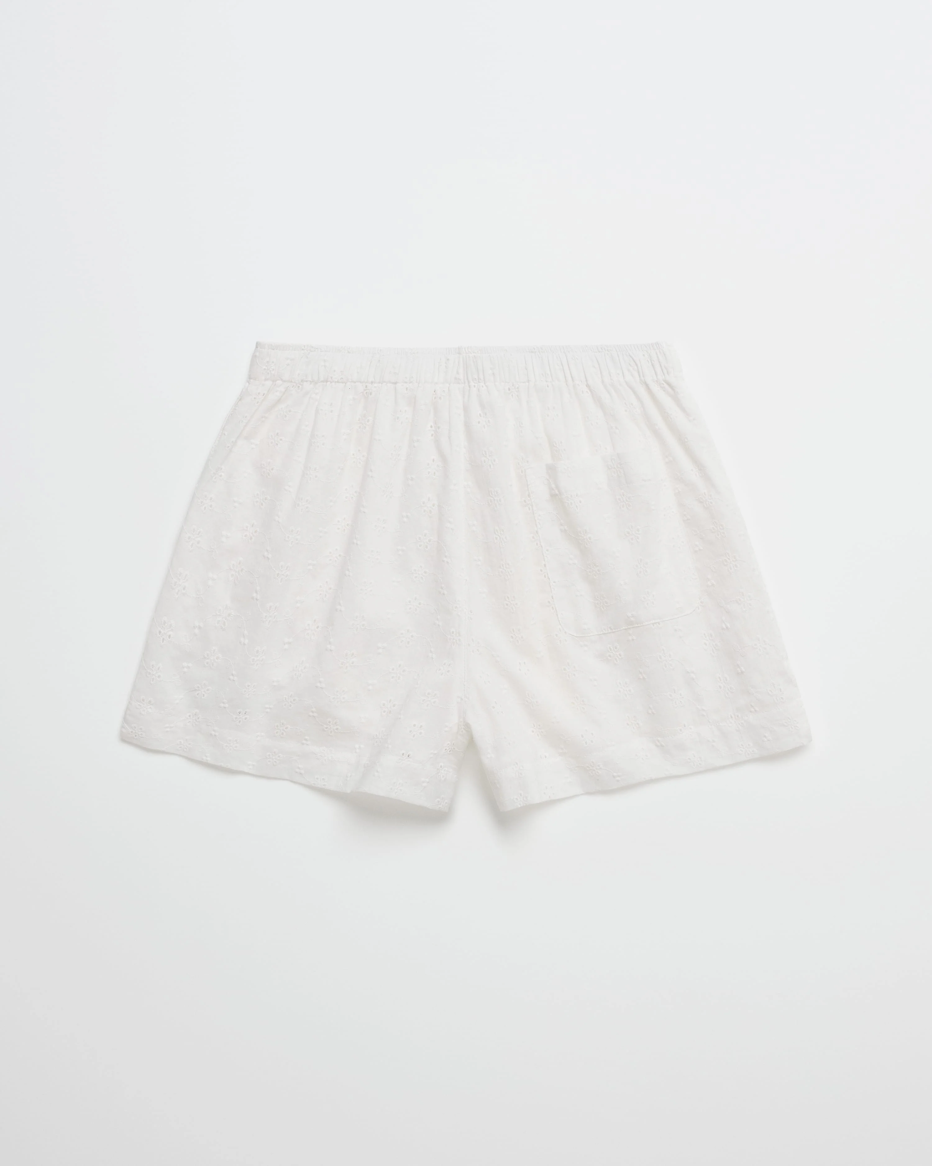 2523-eyelet-boxer-short-1.webp