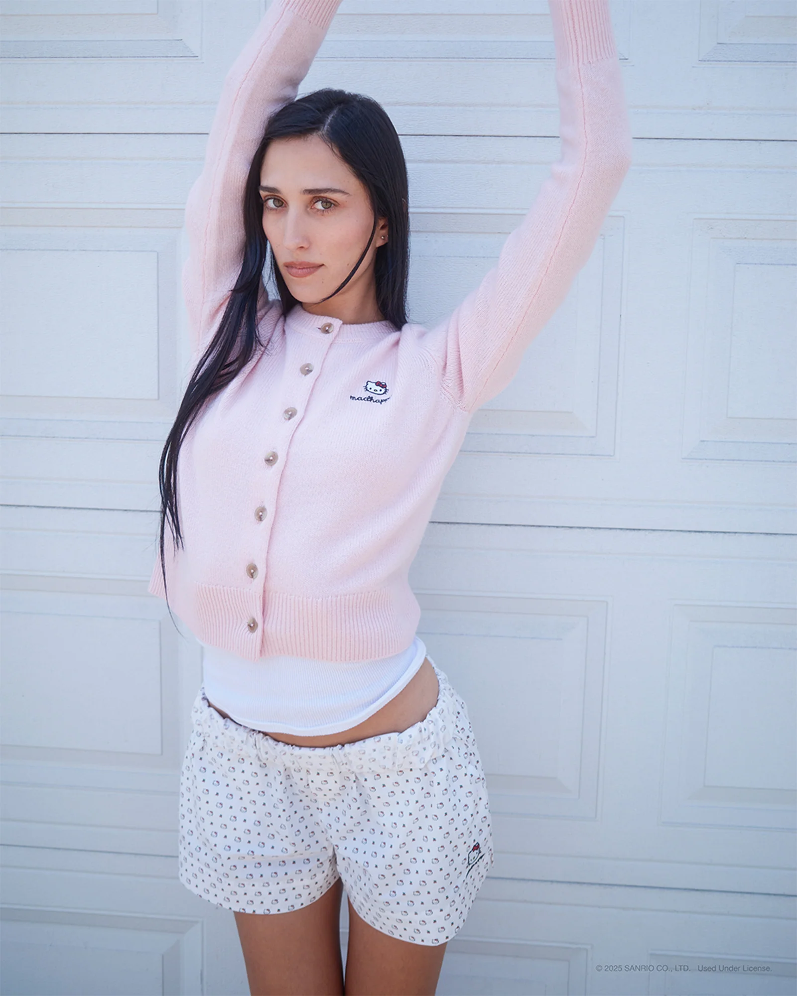 2967-hello-kitty-heart-crewneck-cardigan-1.jpg
