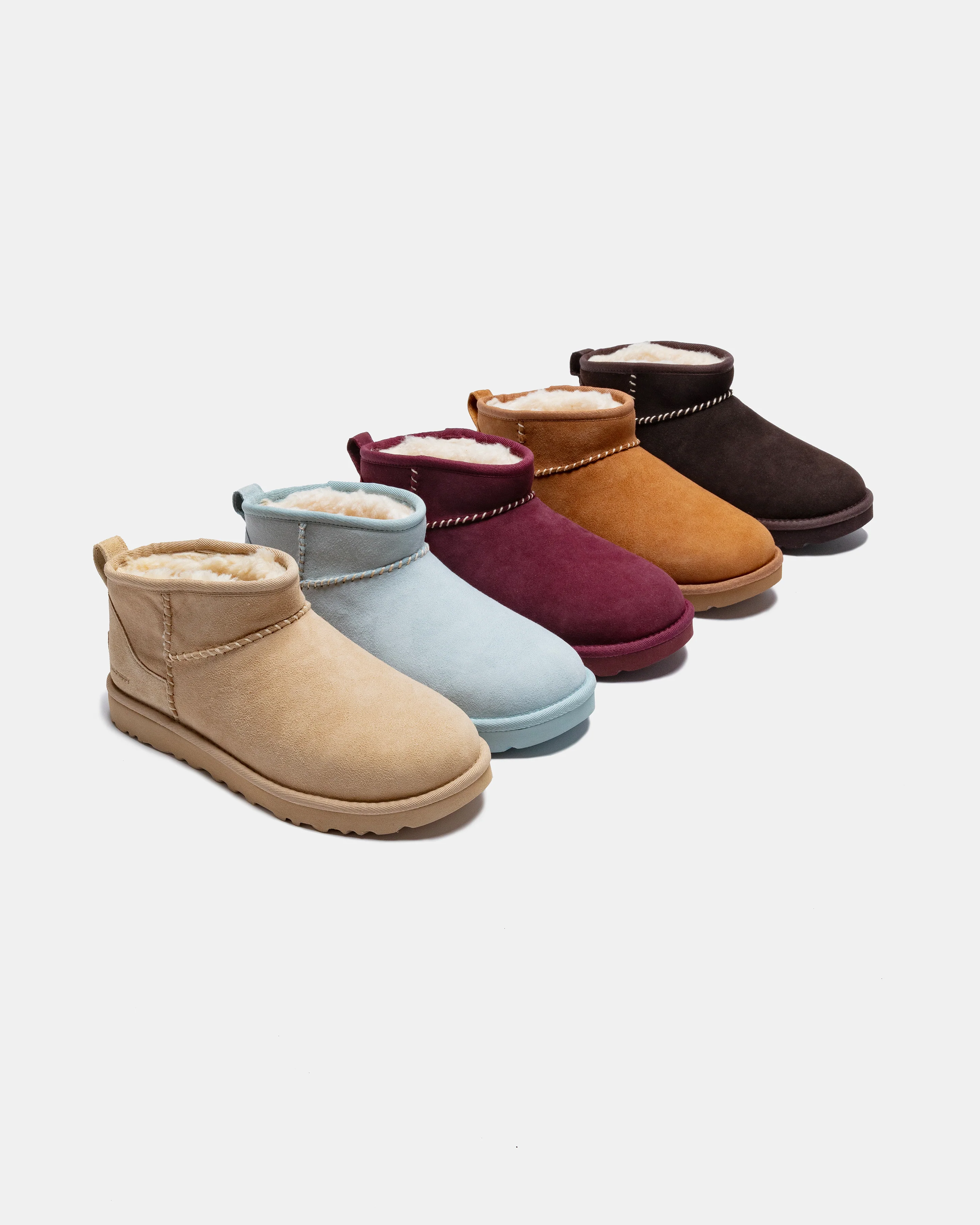 4307-ugg-classic-ultra-mini-1.webp